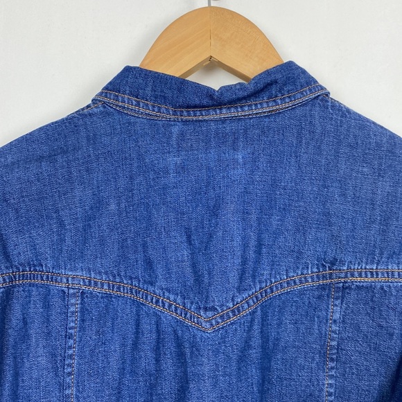 J.Crew 10 Denim Shirt Dark Rinse Pearl Snap Buttons Slim Western - Picture 13 of 14